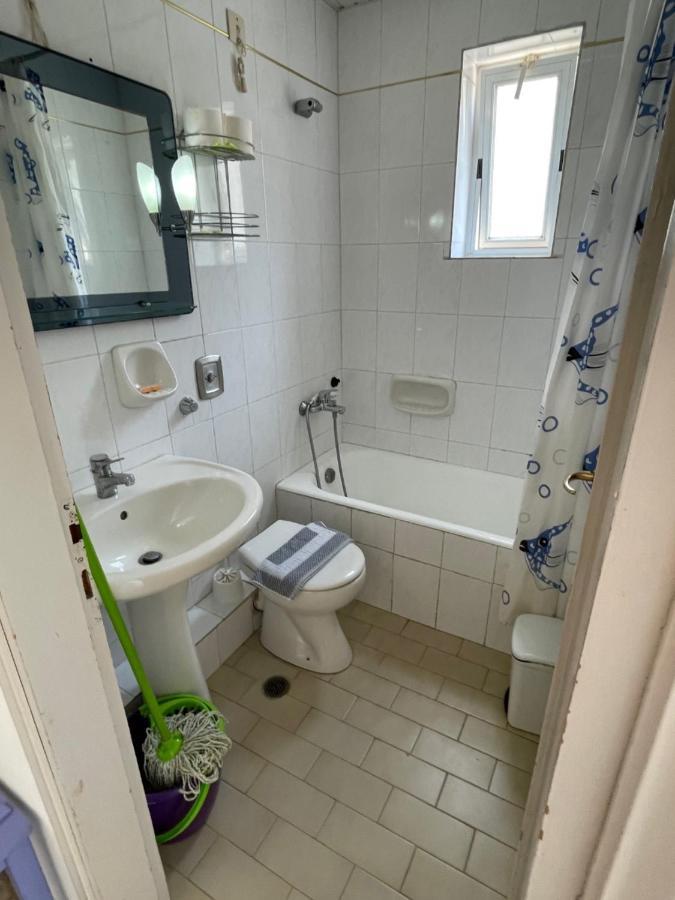 Doreen Suites 칼라마키 외부 사진