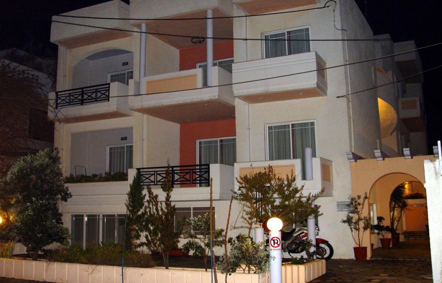 Doreen Suites 칼라마키 외부 사진